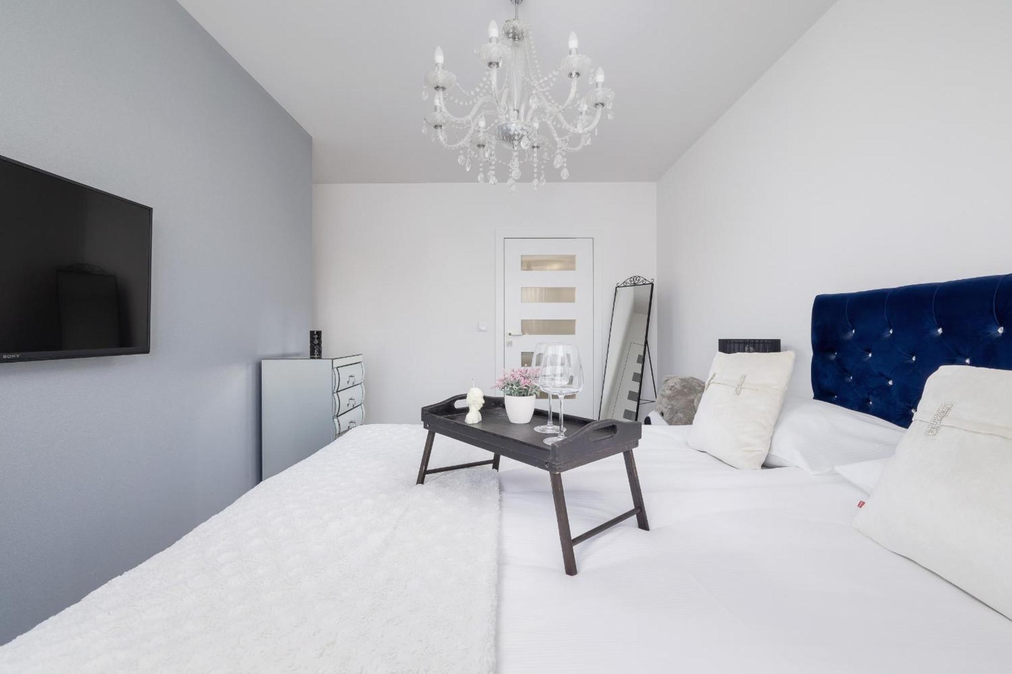 Cracow Pradnik Spacious & Family Apartment With 3 Bedroom By Renters Prestige Krakkó Kültér fotó
