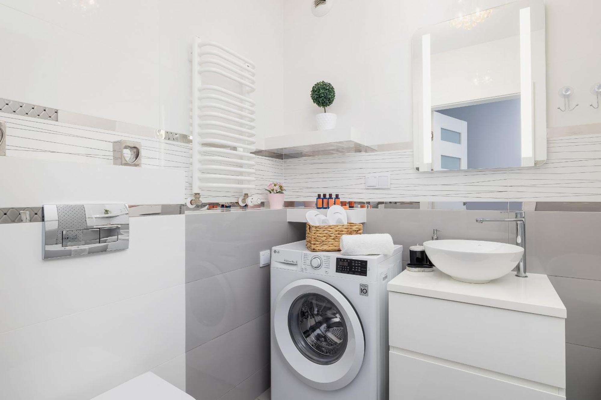 Cracow Pradnik Spacious & Family Apartment With 3 Bedroom By Renters Prestige Krakkó Kültér fotó